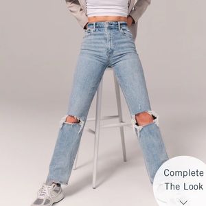 Abercrombie & Fitch 90s Straight Ultra High Rise Jeans NWT